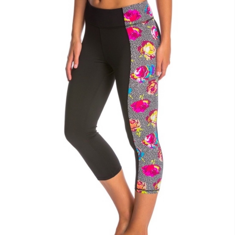 Betsey Johnson Floral Performance Leggings